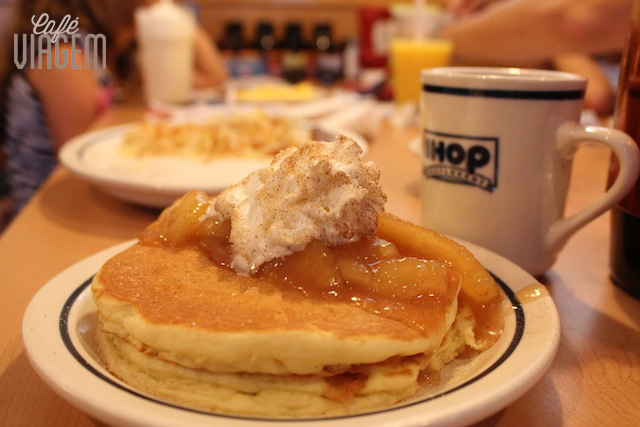 IHOP – Café da manhã americano – Fica Dicar Orlando