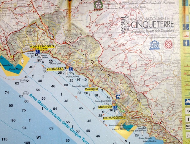 Para localizar as Cinco Terras: Monterosso, Vernaza, Corniglia, Manarola e Riomaggire