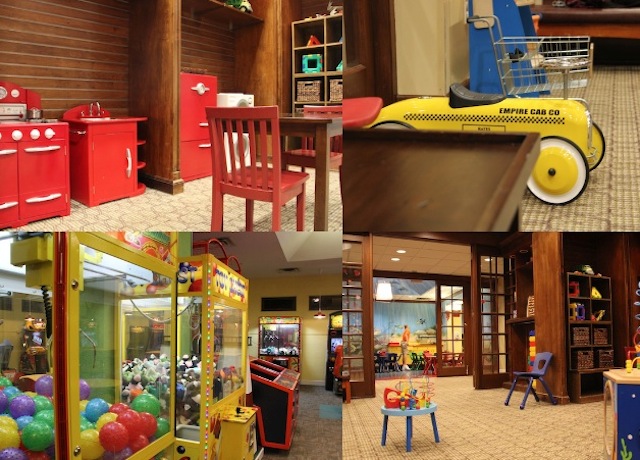 A área kids tem 3 ambientes: uma com cinema e recreacionistas, outra com brinquedos para crianças menores e uma imensa com games
