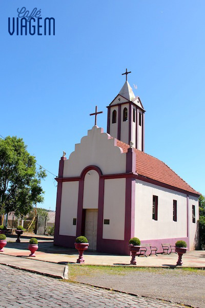 A igreja feita de vinho está no roteiro da programação Valduga