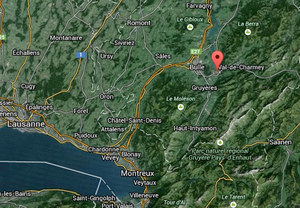 Onde fica: acima da região do Lago de Genebra (onde esta Lausanne e Montreux) nos pré-alpes. Mapa: Google Maps