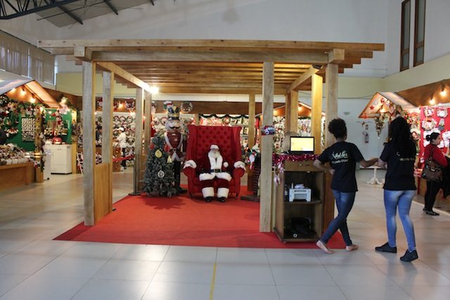 A Vila de Natal de 2016 de Gramado, ficou bem sem graça. Uma pena