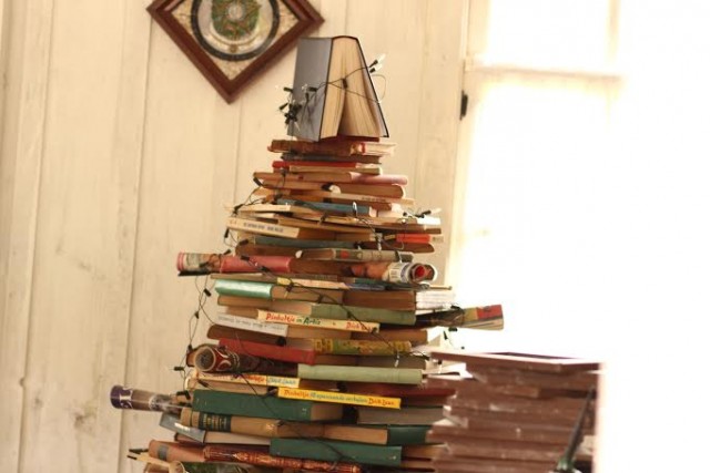 a árvore de livros antigos, adorei!
