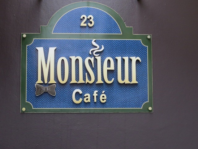 Cafe Monsieur