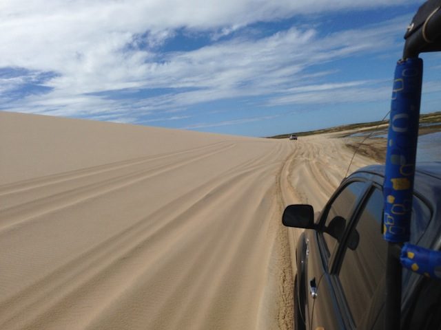 As emoções da estrada pelas dunas para chegar em Jeri