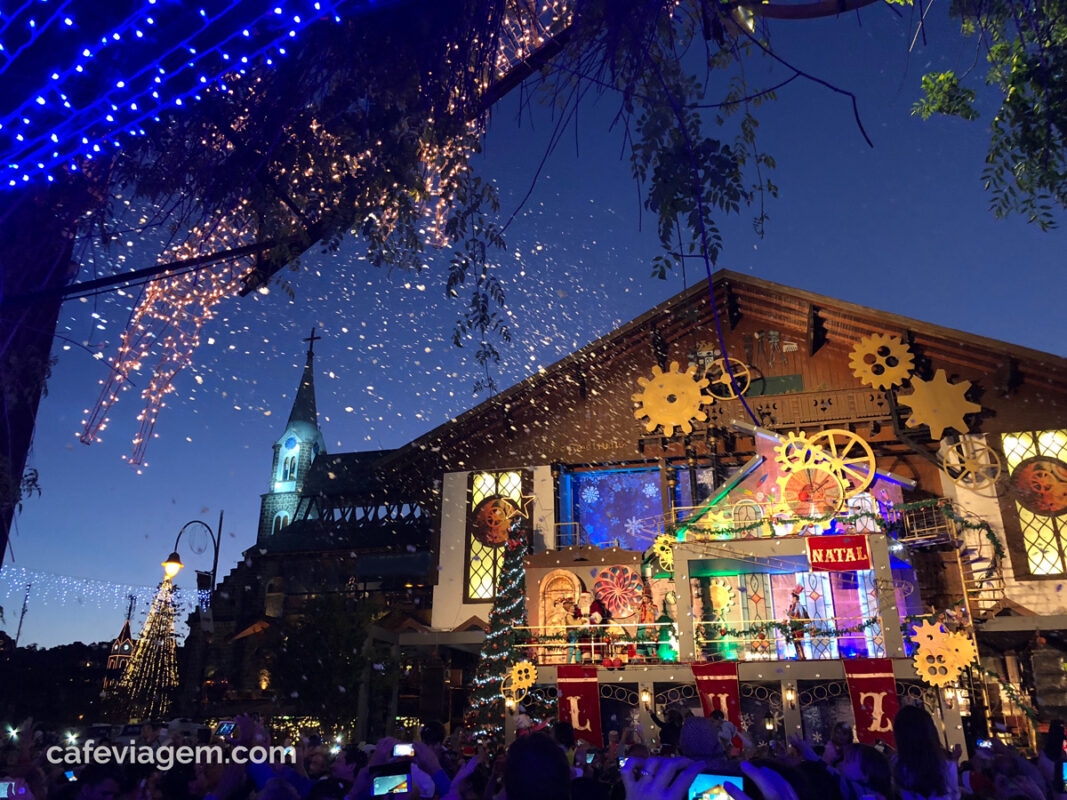 Gramado ilumina a cidade com o início do Natal Luz nesta quinta (26) - São  Marcos Online