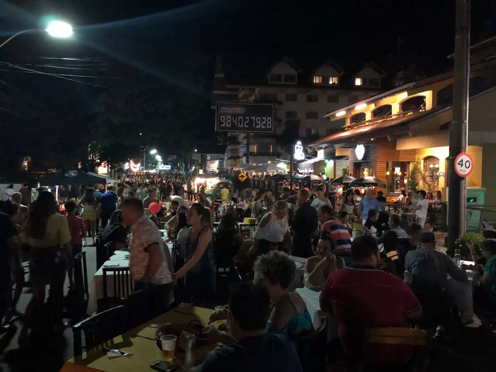 Jantar sob as Estrelas em Bento Gonçalves: uma noite que você não pode  perder durante a vindima na Serra Gaúcha - Felipe, o pequeno viajante