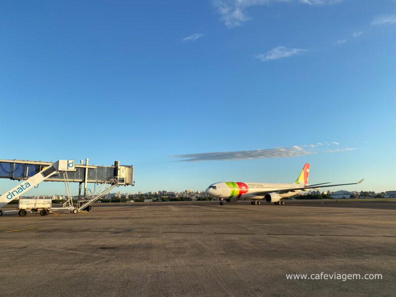 voo entre Porto Alegre e Lisboa