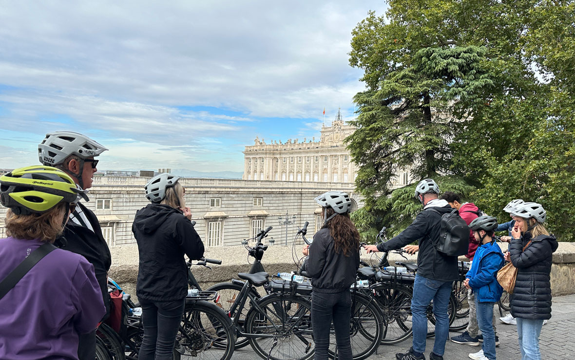 Mirante para Catedral e Palácio em Madri