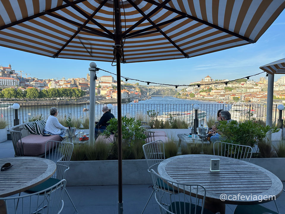 Onde comer no Porto com vista para o Douro