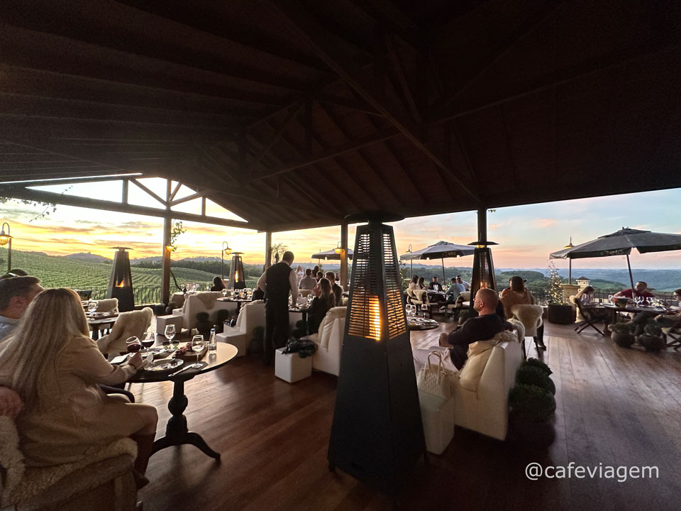Sunset Vale dos Vinhedos Spa do Vinho