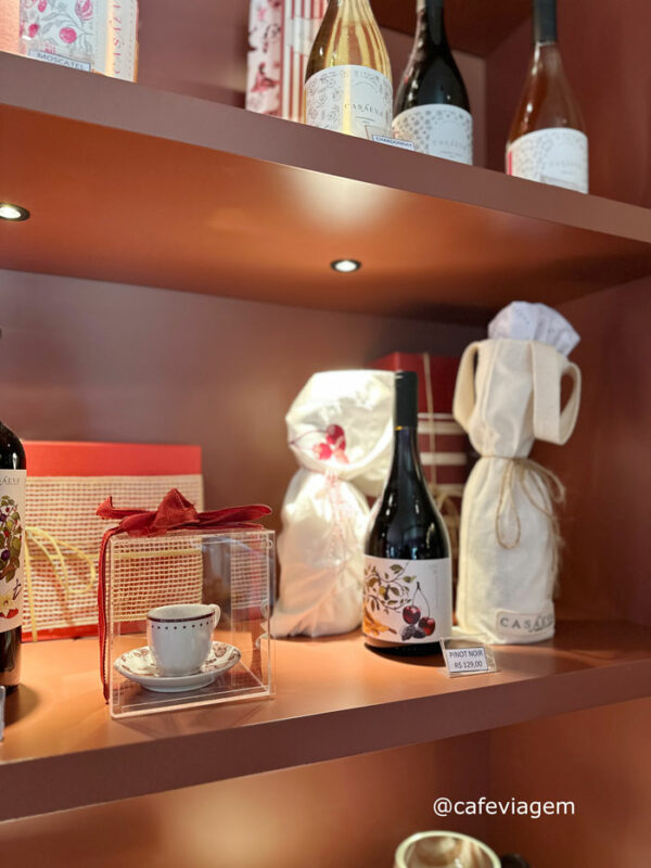 Vinhos Casa Eva Flores da Cunha